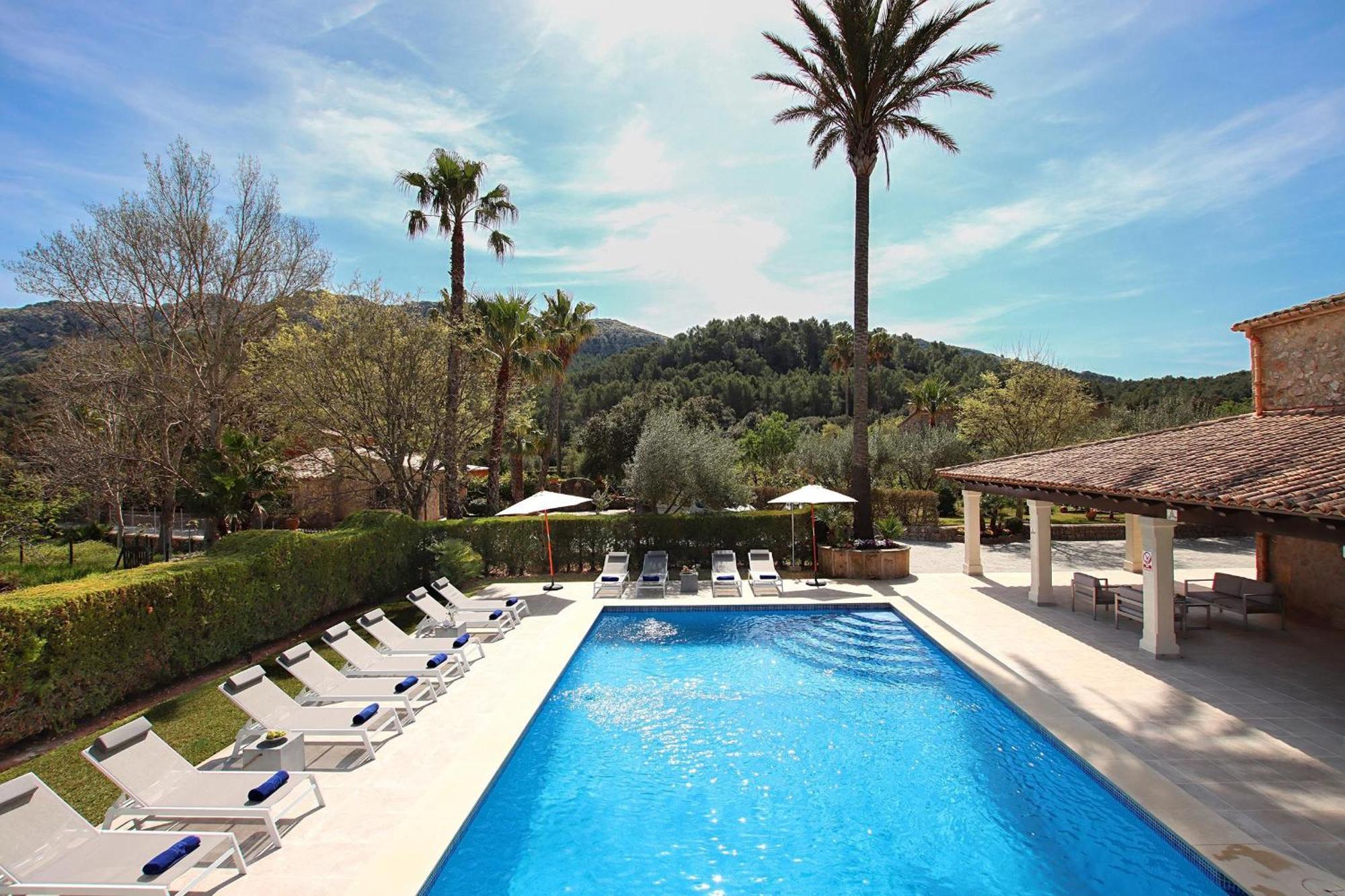 Ferienhaus Beeindruckende Grosse Papa Mit Privatpool *