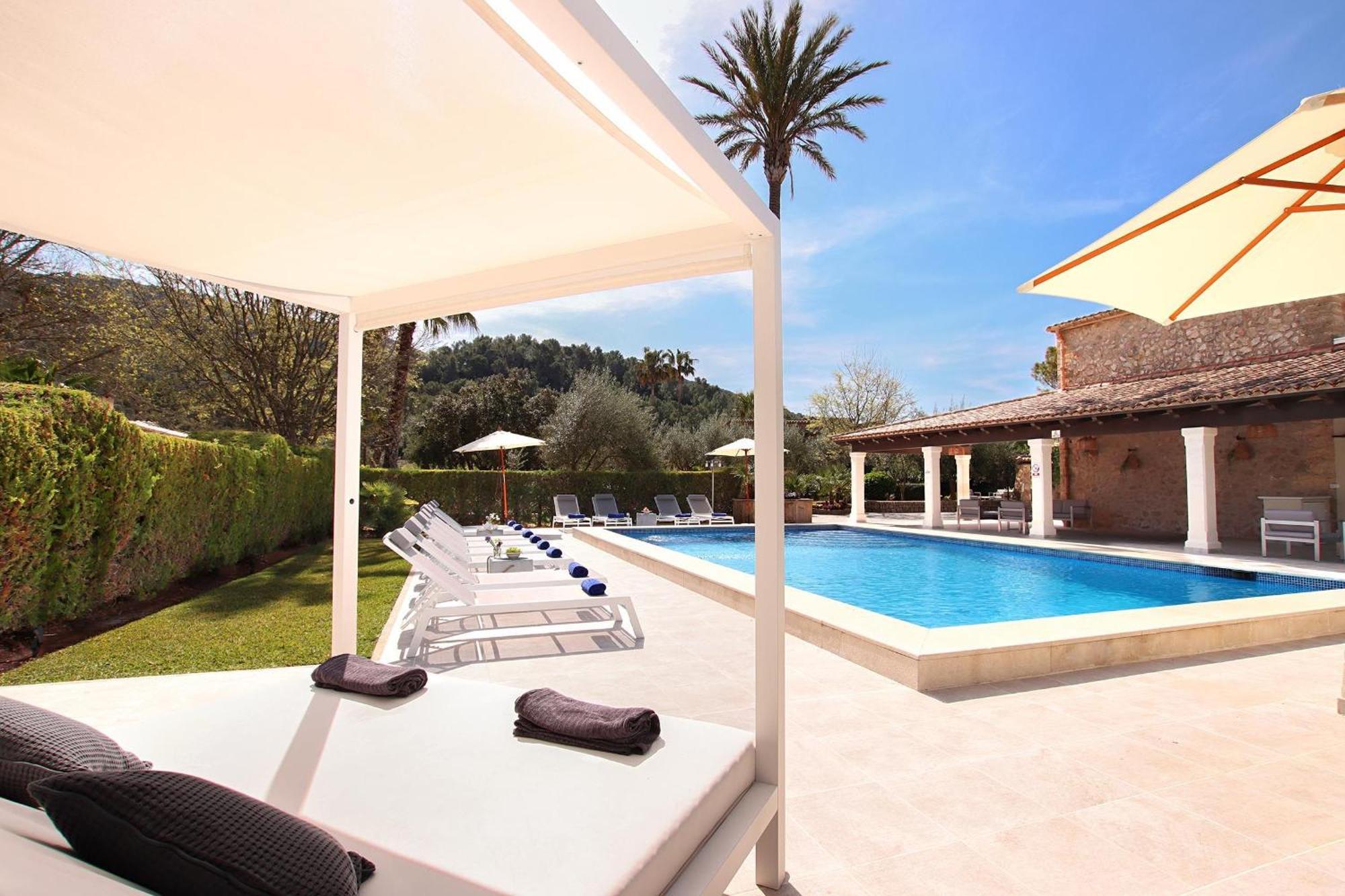 Ferienhaus Beeindruckende Grosse Papa Mit Privatpool Pollença
