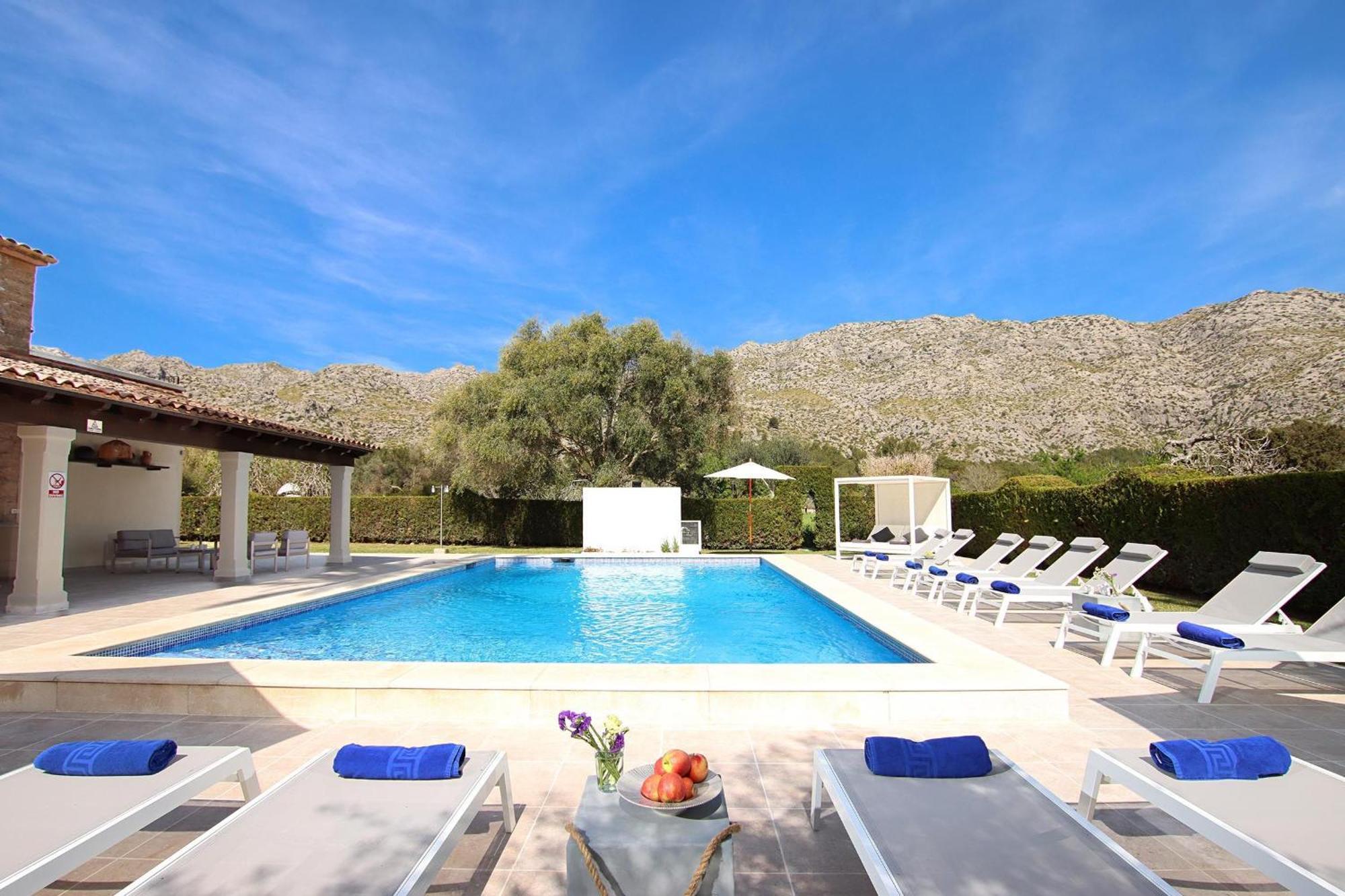 Beeindruckende Grosse Papa Mit Privatpool Ferienhaus *