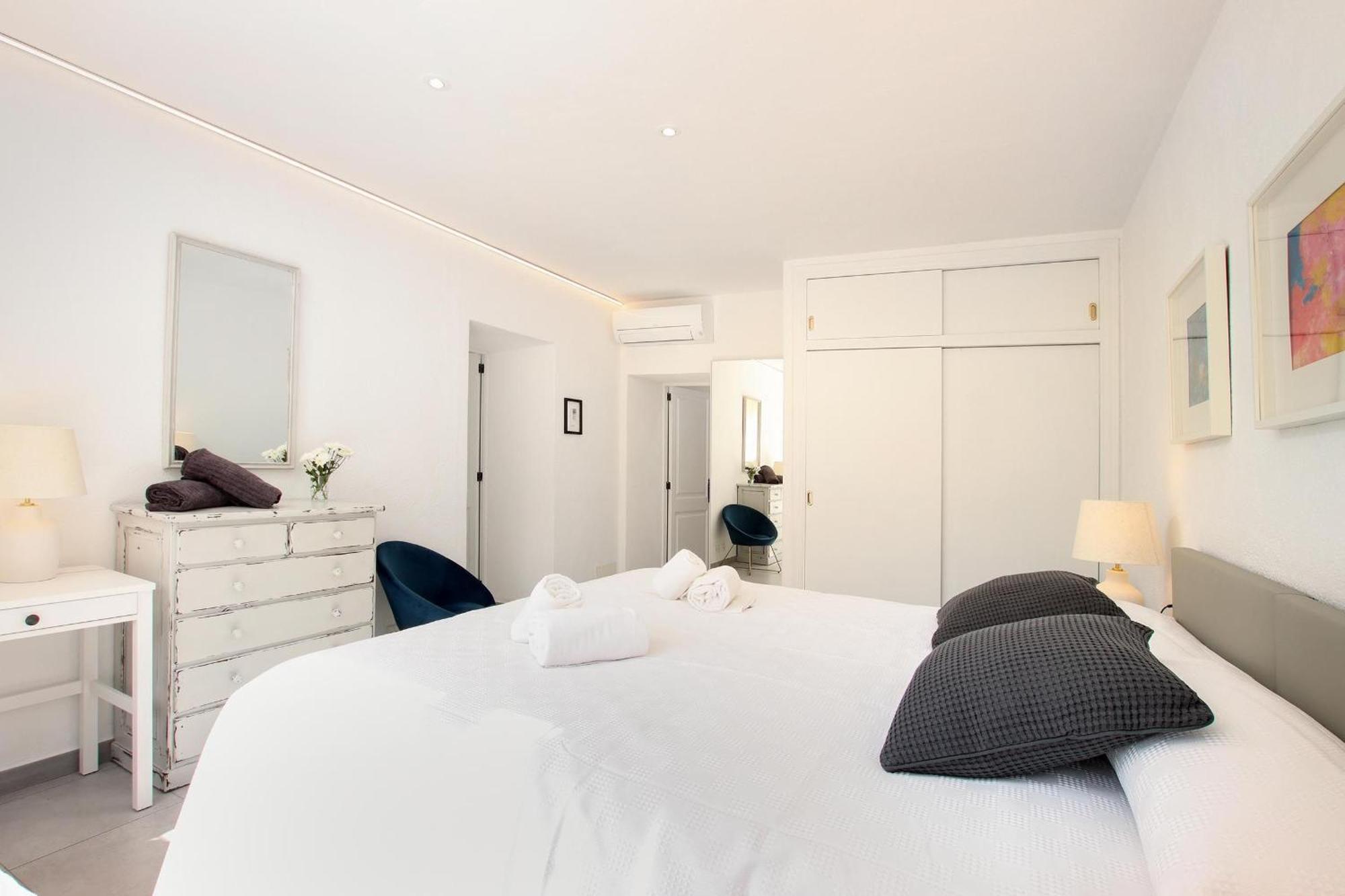Ferienhaus Beeindruckende Grosse Papa Mit Privatpool *