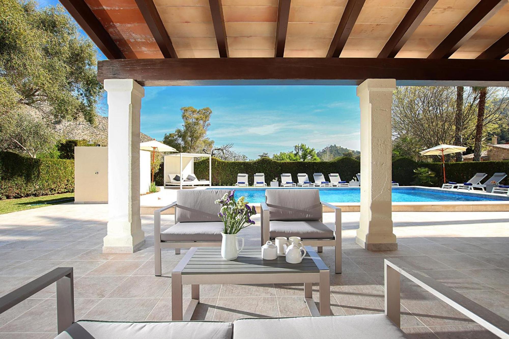 Ferienhaus Beeindruckende Grosse Papa Mit Privatpool *